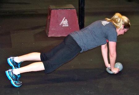 Carly (Kettlebell push-up)